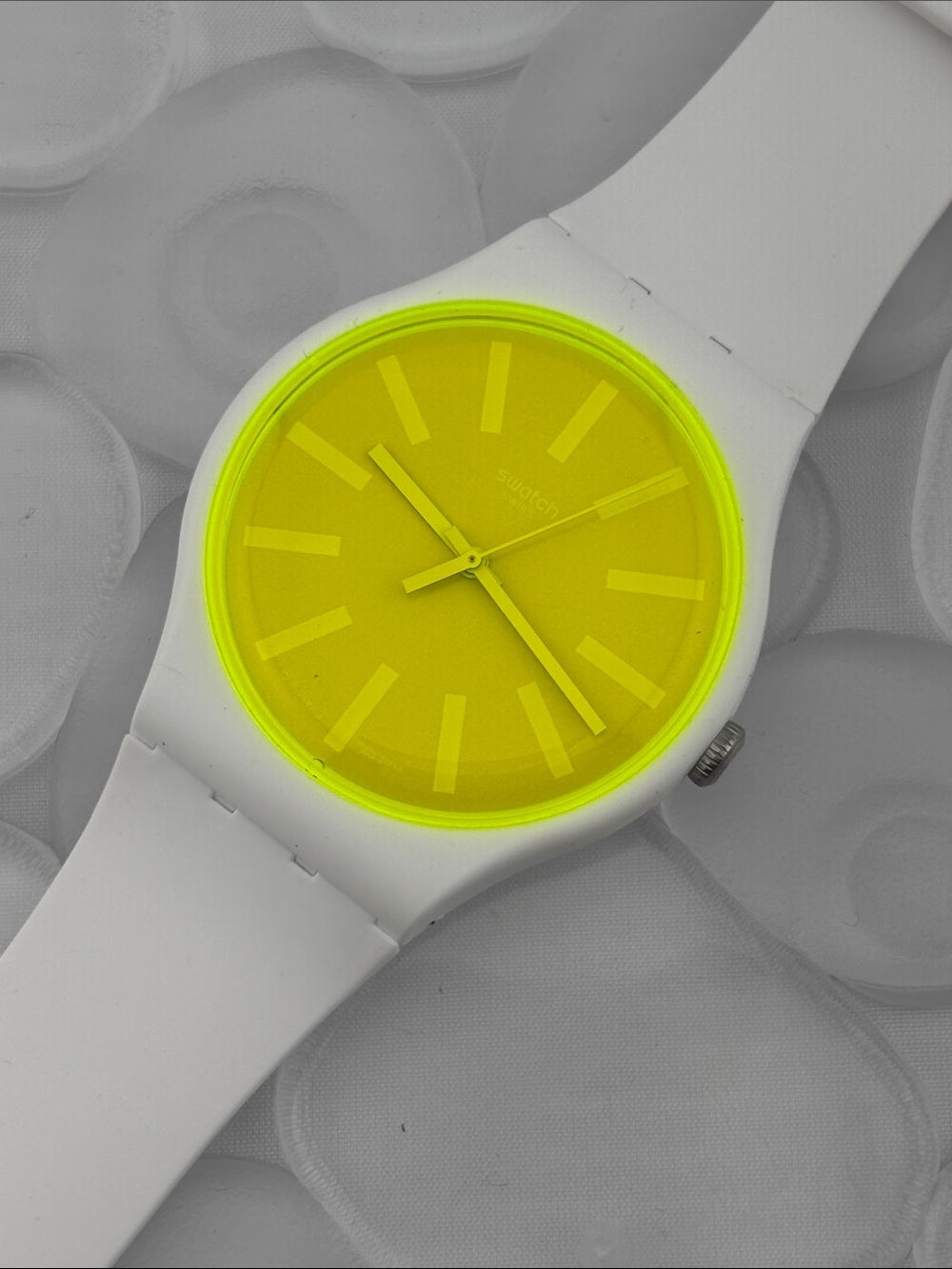 Swatch Watch - SUOW165 - LEMONEON